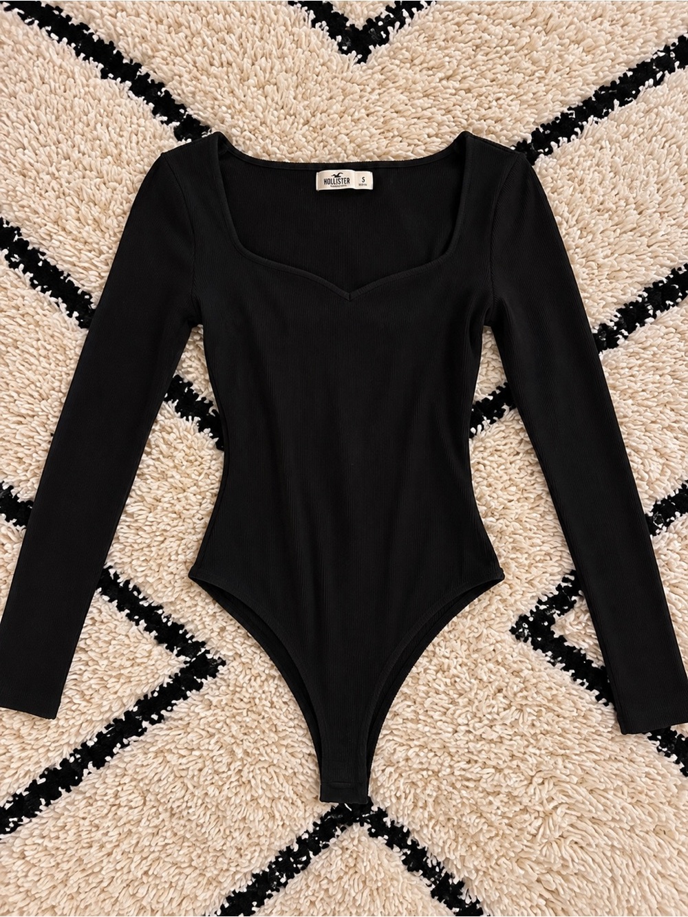 Hollister Black Ribbed Square-Neck Long Sleeve Bodysuit